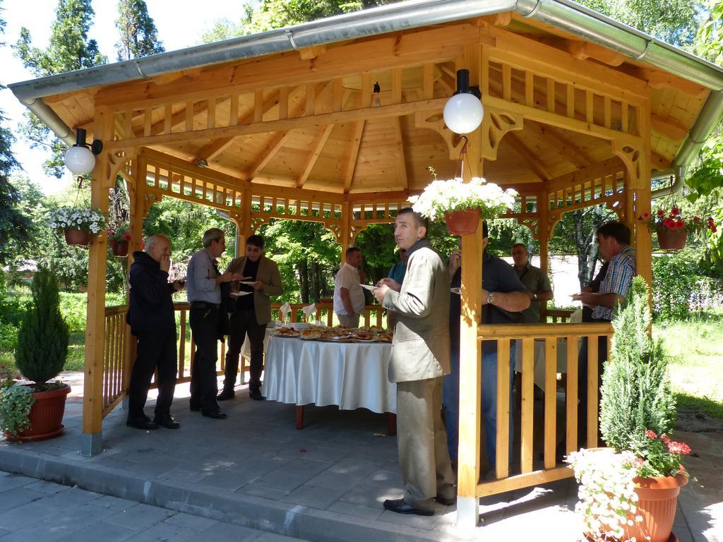 Prenociste Gazela Bed & Breakfast Пирот Екстериор снимка